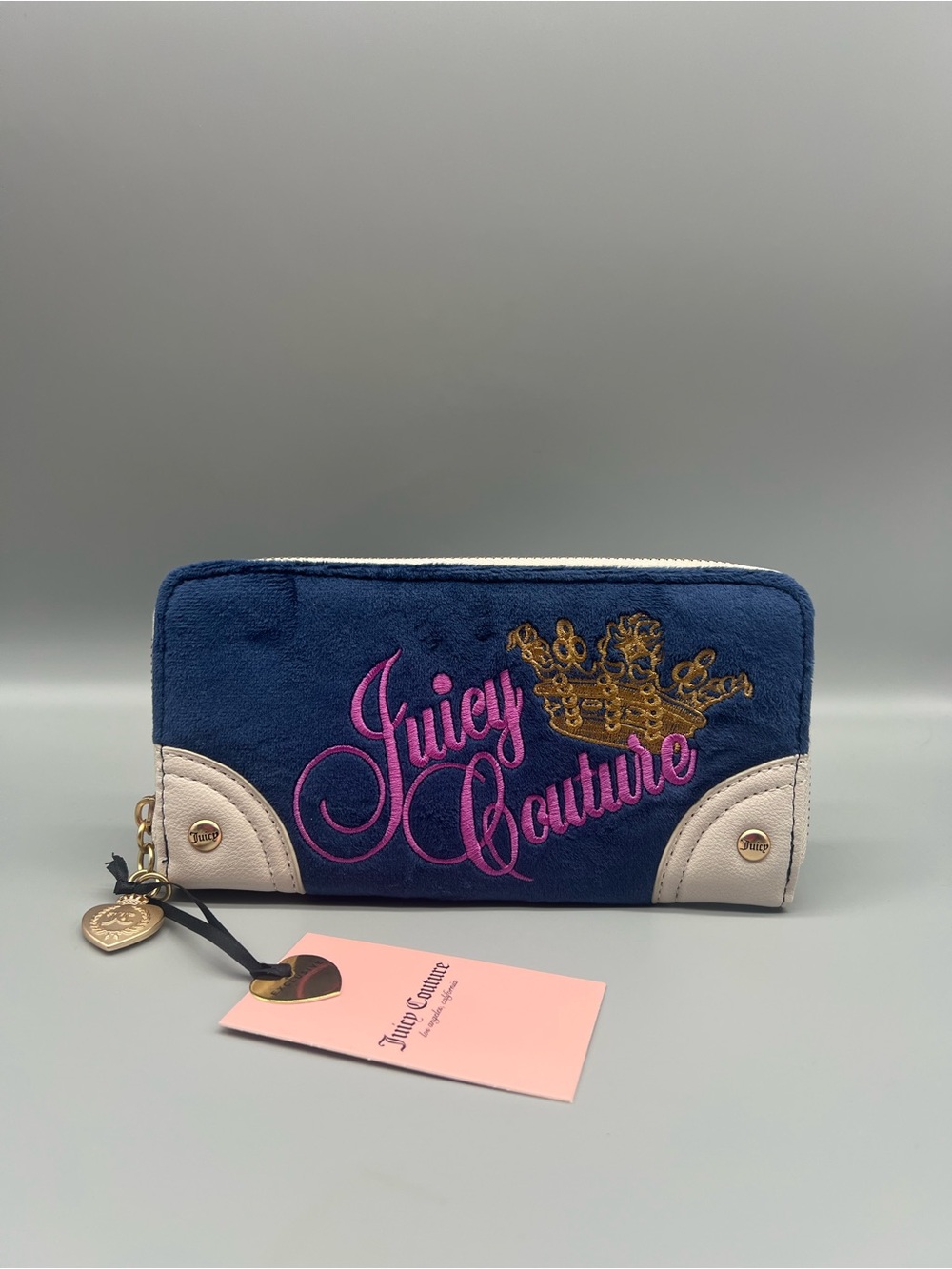 Juicy couture the key to juicy gusset zip around wallet